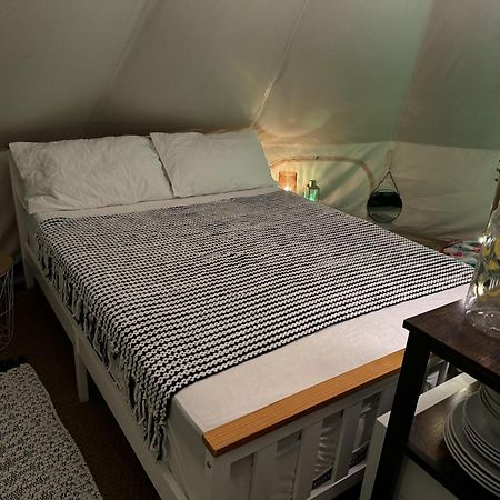 Willa Spacious Bell Tent At Herigerbi Park Lincolnshire Grantham Zewnętrze zdjęcie