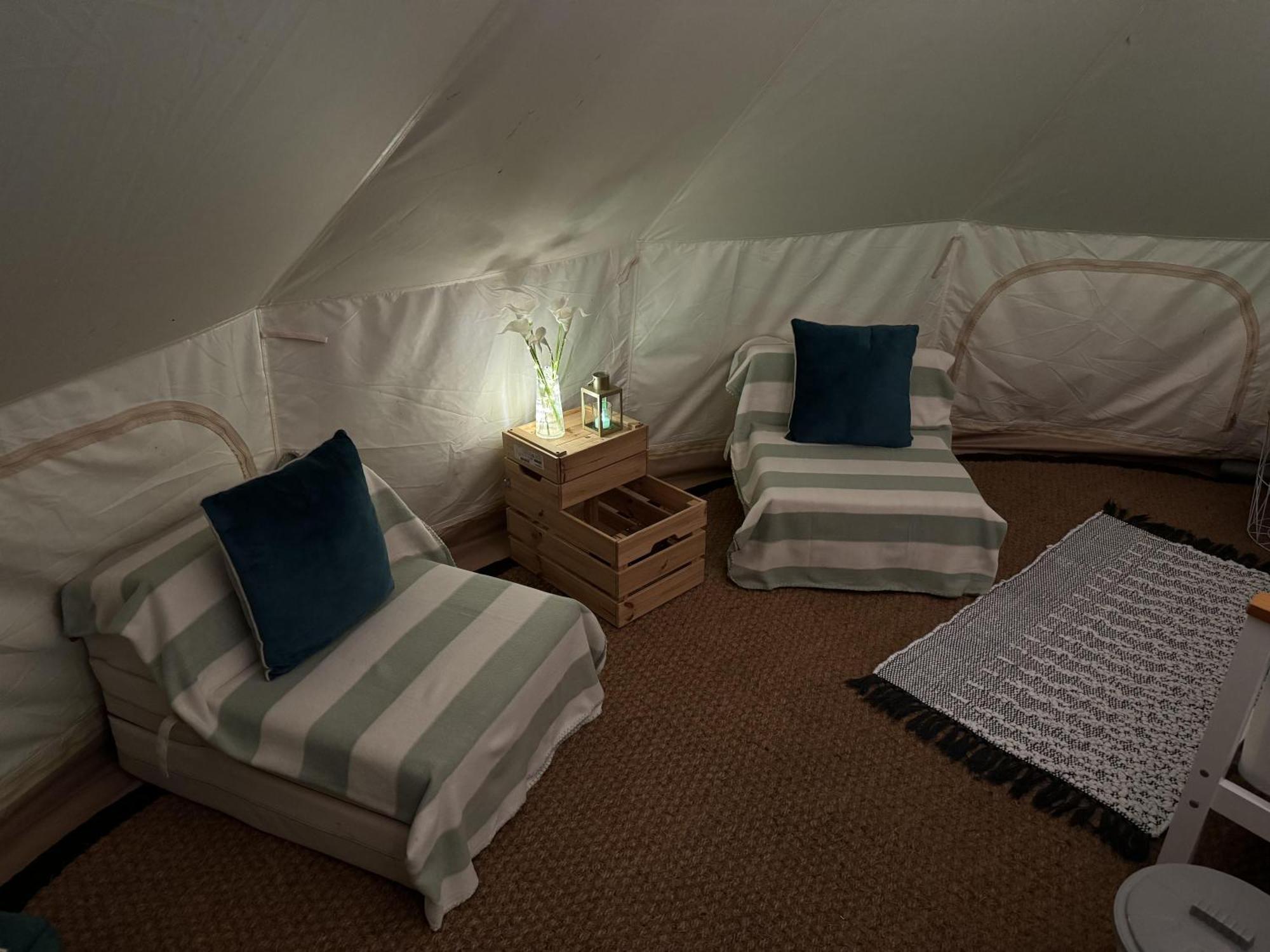 Willa Spacious Bell Tent At Herigerbi Park Lincolnshire Grantham Zewnętrze zdjęcie