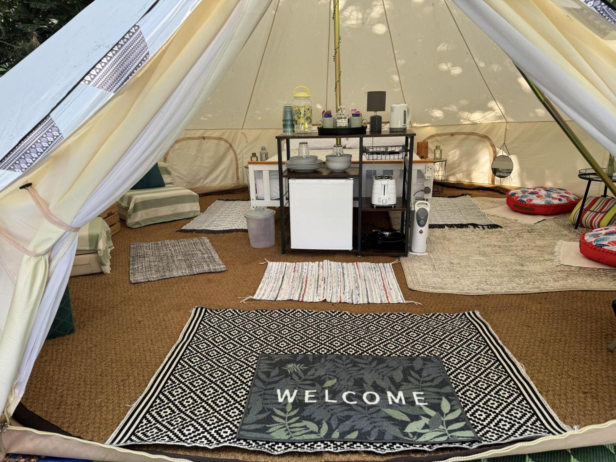 Willa Spacious Bell Tent At Herigerbi Park Lincolnshire Grantham Zewnętrze zdjęcie
